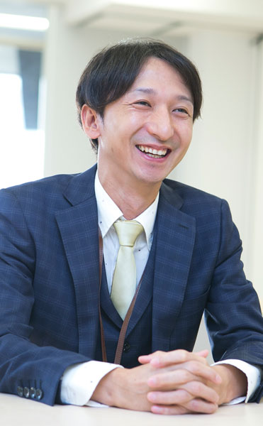山本 英雄